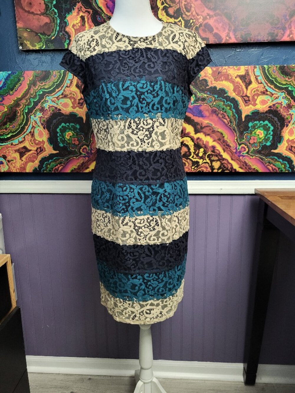Ann Taylor ~ Sz 4 ~ Color Block Lace Dress ~ Excellent Condition